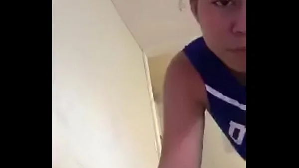 Colegiala Masturbándose en Periscope