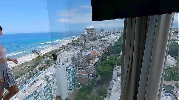 SECRET TO SELLING A $ 1M PENTHOUSE IN RIO: UNLIMITED CUM Hot Real Estate Agent