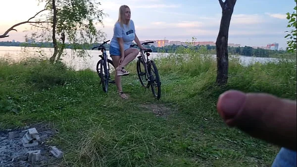 I public jerk off dick near unknown busty blonde girl and she want look how i masturbate and want touch my cock