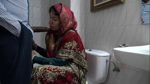 A horny Turkish muslim wife meets with a black immigrant in public toilet