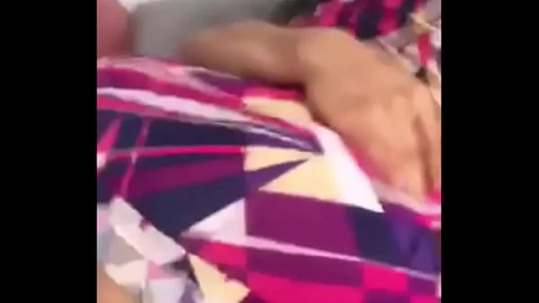 HIJASTRA CALIENTE DE HERMOSO ROSTRO DESPIERTA A SU PADRASTRO CON UNA MAMADA PARA CABALGAR SU VERGA Y TERMINAR CON SU ENORME CULO CUBIERTO DE SEMEN