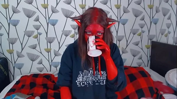 I'm the bad demon girl, duh! (1/4)