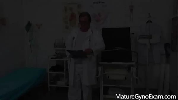 Filthy gyno doctor examines senior cunts